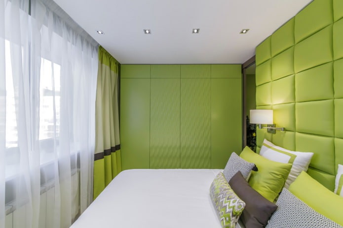 Chambre moderne dans des tons vert clair