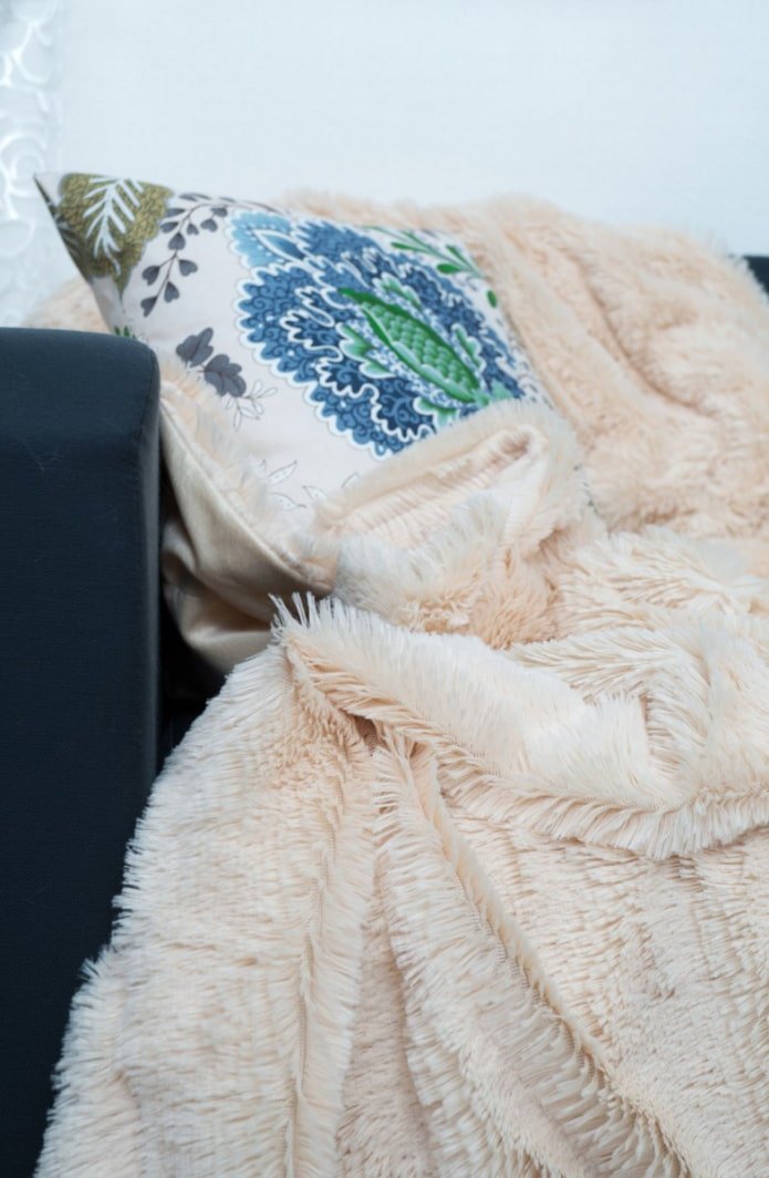 Couverture beige