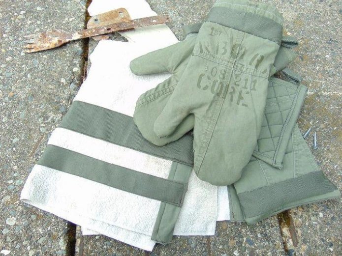 gloves