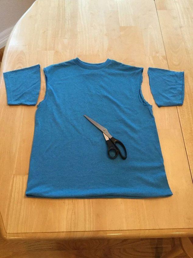 cutting off the sleeves