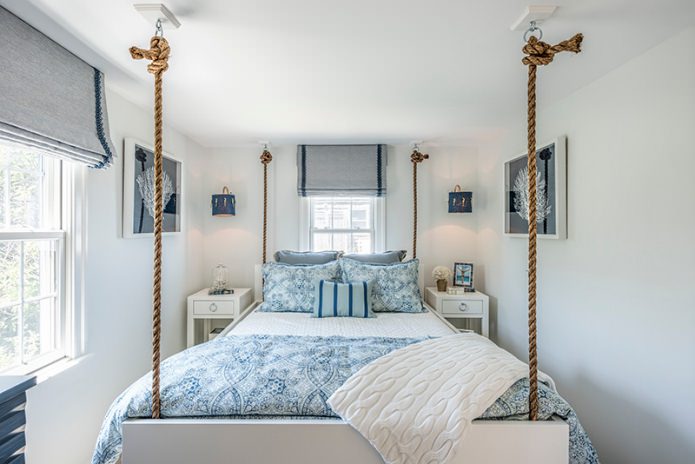 stores romains dans la chambre