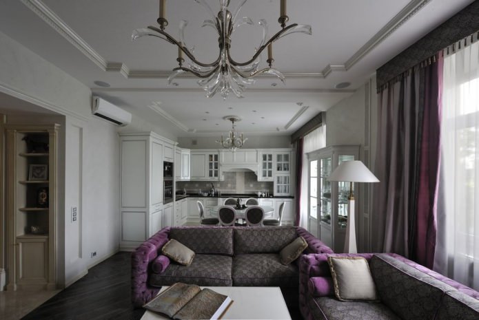 Rideaux gris et violets