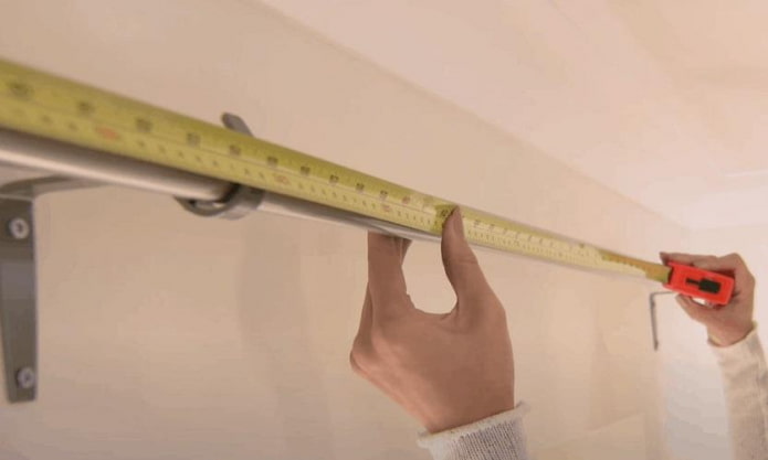 Dimensions de la tringle à rideau