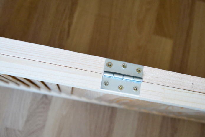 Installation des charnières