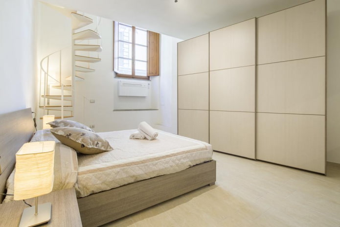 Armoire dans la chambre