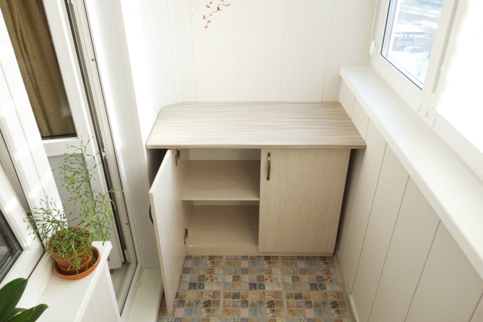 Armoire