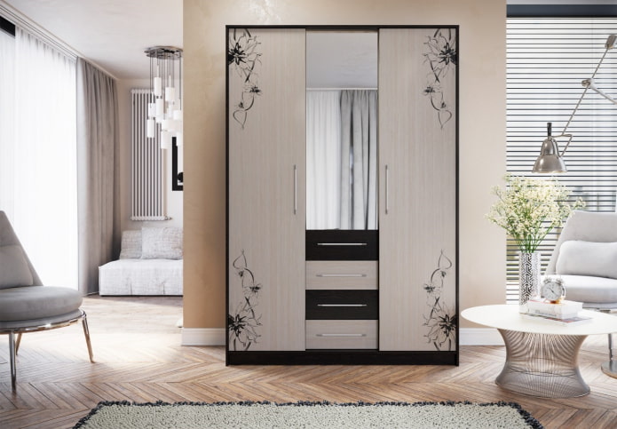 armoire à l'intérieur du hall