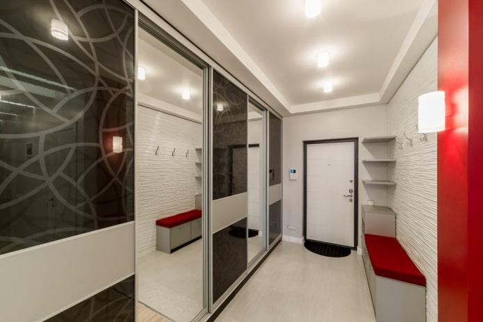 armoire dans le couloir intérieur