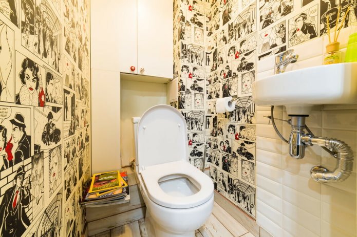 meuble derrière les toilettes à l'intérieur des toilettes