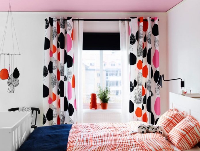Rideaux IKEA pour la chambre de bébé