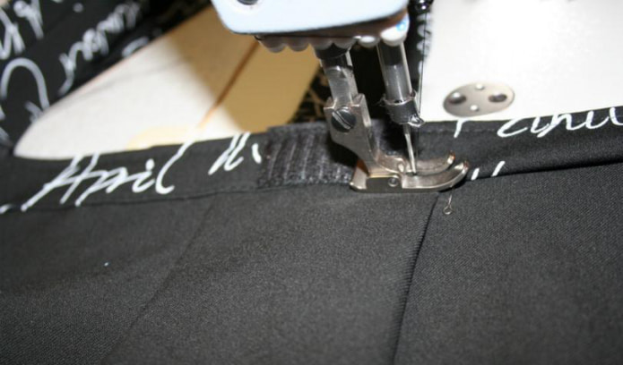 couture sur velcro