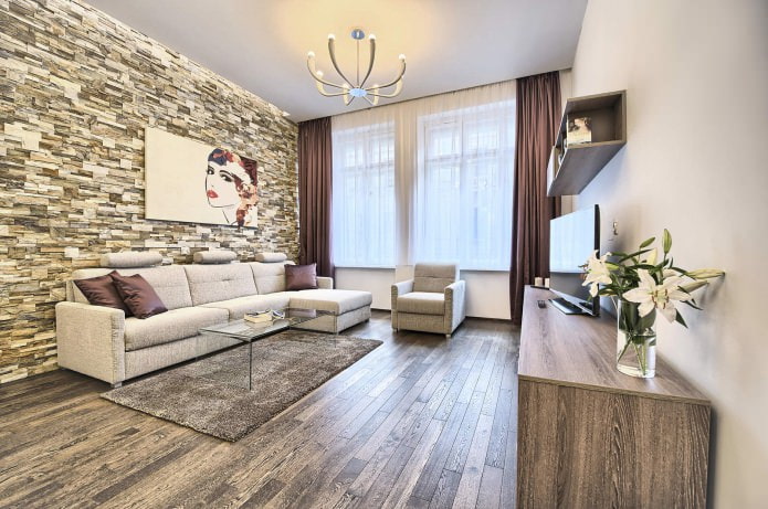Rideaux dans un salon beige
