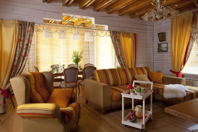salon de style campagnard