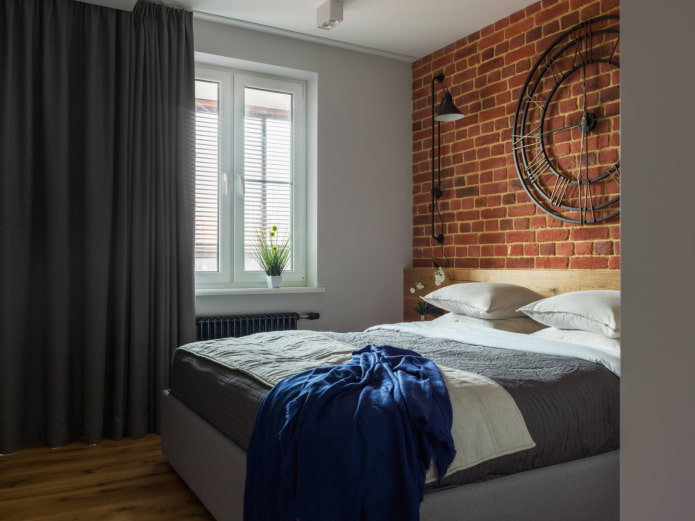rideaux noirs dans une chambre de style loft