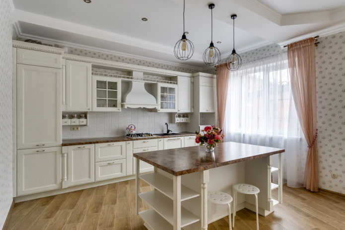 Style provençal dans une cuisine blanche