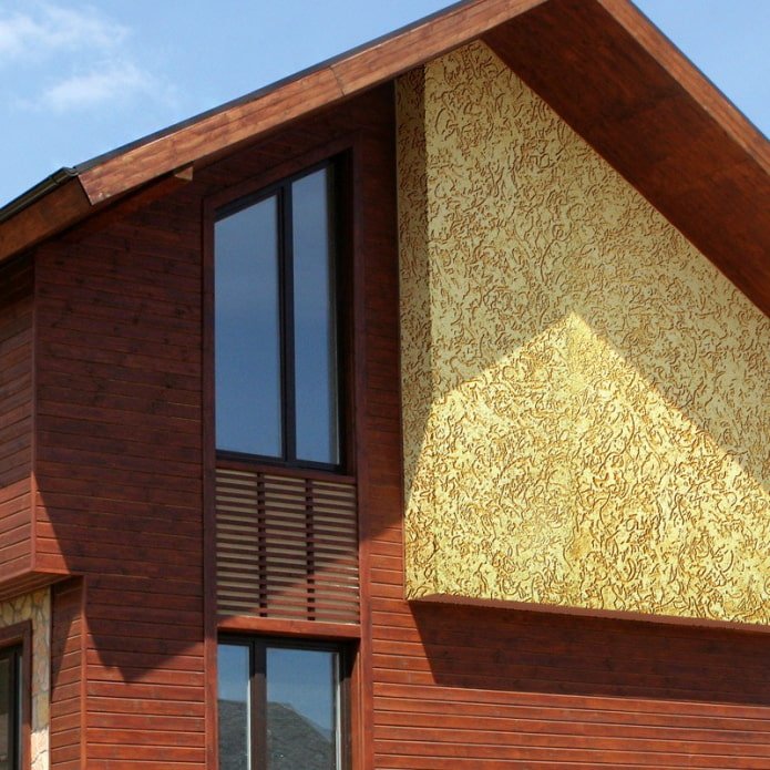 Finition de maison avec plâtre
