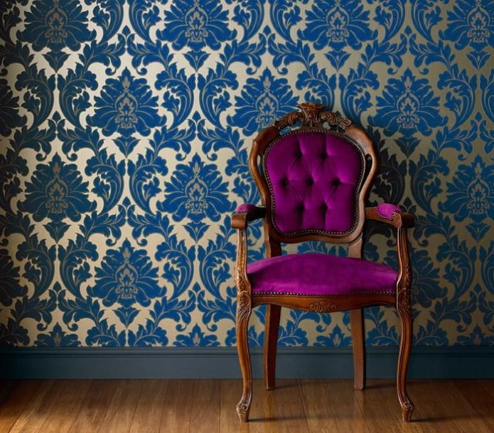 Papier peint bleu et or