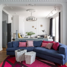 Comment utiliser un canapé bleu en intérieur ?-1
