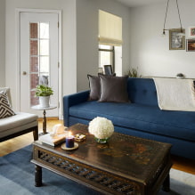 Comment utiliser un canapé bleu en intérieur ?-3
