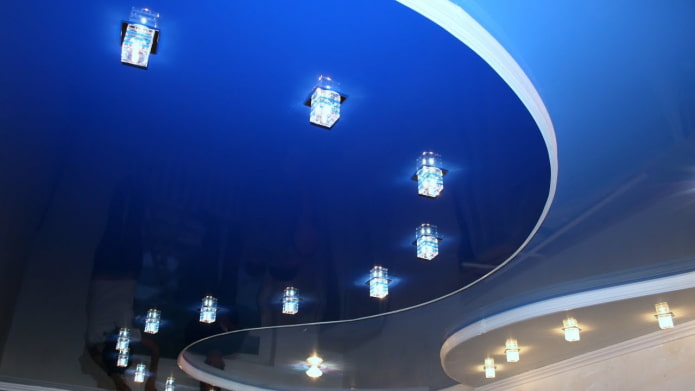 Plafond tendu bleu