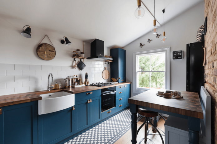 Cuisine aux tons bleus de style scandinave