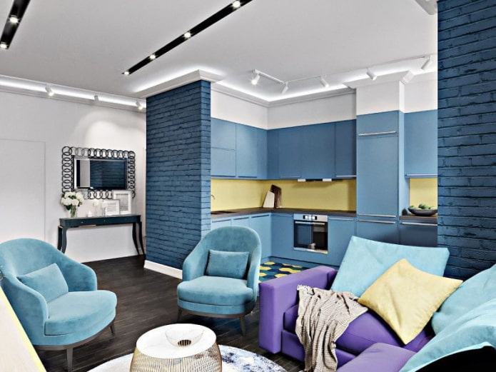 Intérieur cuisine-salon dans les tons bleus