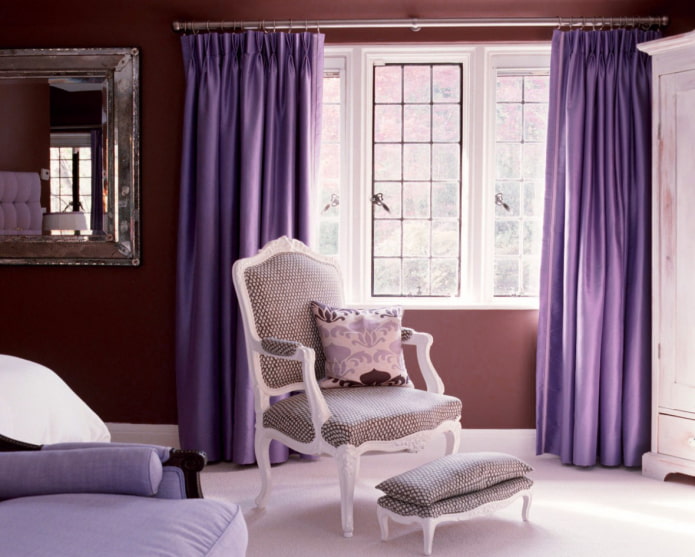 rideaux en satin couleur lilas