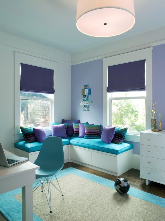 stores romains lilas foncé à l'intérieur