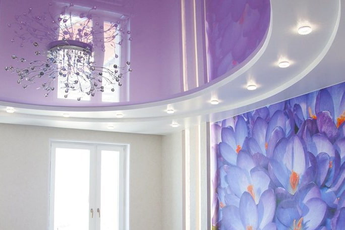 Plafond à deux niveaux