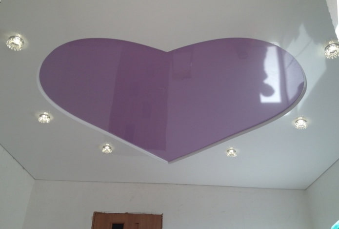 Plafond à deux niveaux