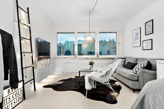 Revêtement de sol clair dans un intérieur de style scandinave