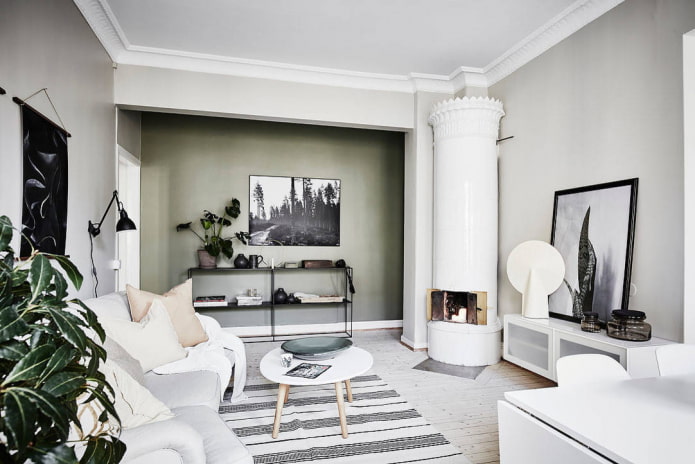 Salon scandinave avec poêle