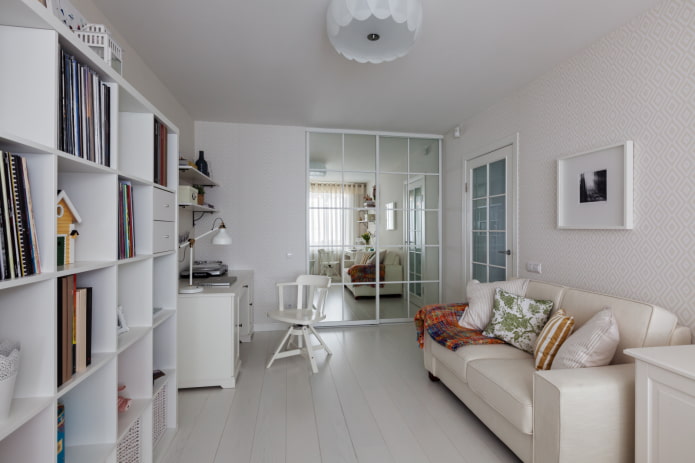 Sol blanc dans un salon scandinave