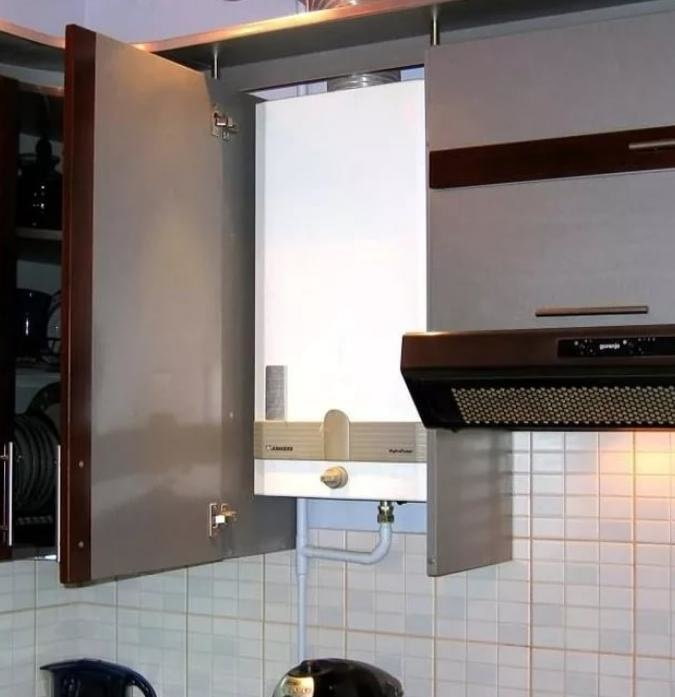 Armoire murale pour chauffe-eau