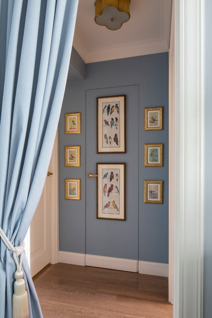 peintures sur la porte