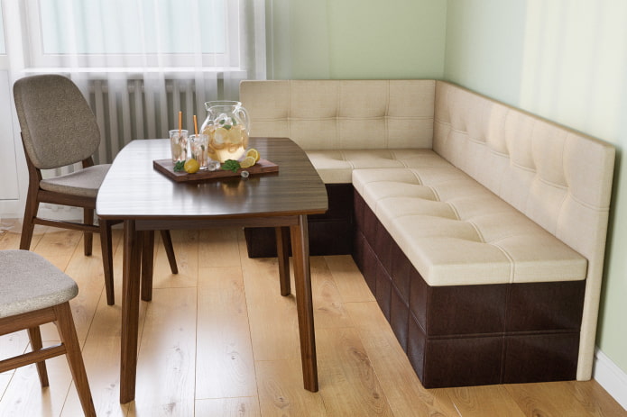 meuble d'angle dans la cuisine