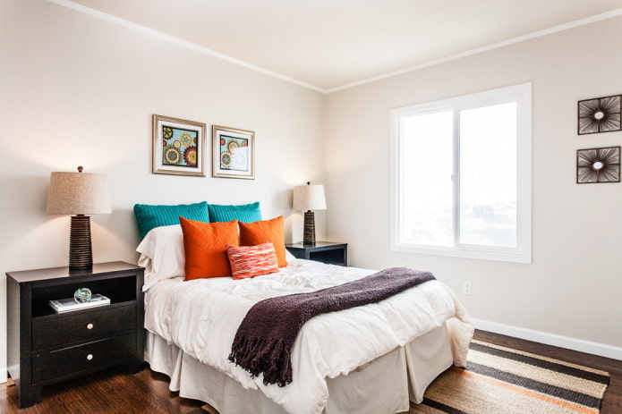 Blanc Chambre avec oreillers lumineux