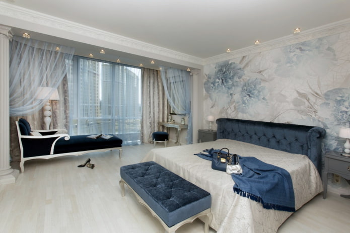 Aménagement intérieur d'une chambre avec loggia