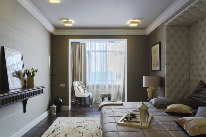 Aménagement intérieur d'une chambre avec loggia