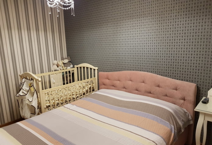 Lit bébé dans la chambre