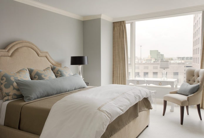 Intérieur de la chambre gris-beige