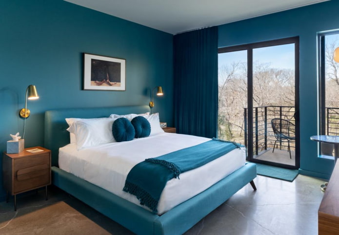Éclairage d'une chambre turquoise