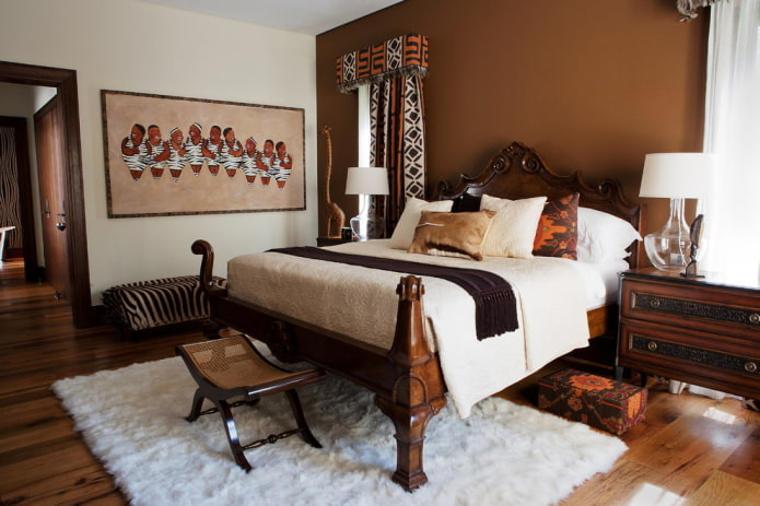 intérieur de chambre blanc et marron