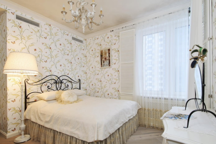intérieur d'une chambre de style provençal