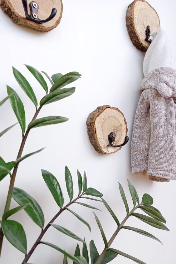 Crochets dans la salle de bain