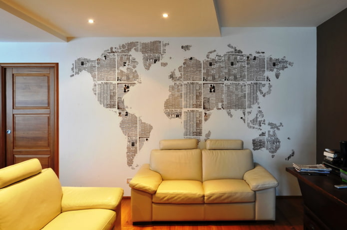collage de journaux carte du monde