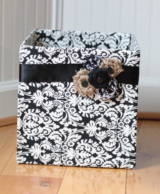Boîte recouverte de tissu