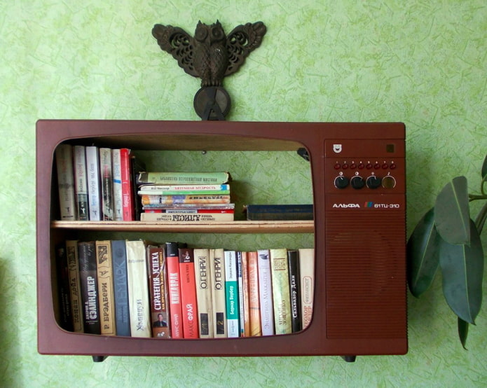 Bookshelf