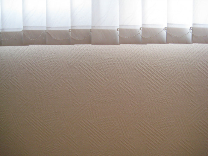 papier peint en fibre de verre clair