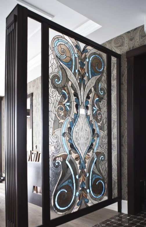 vitraux à l'intérieur